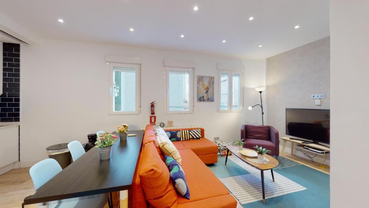 Mar De Alegria Apartment Madrid Luaran gambar