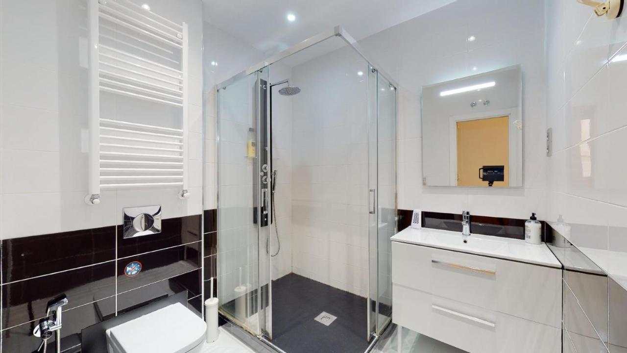 Mar De Alegria Apartment Madrid Luaran gambar